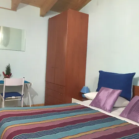 Da Rosa Alojamento de Acomodação e Pequeno-almoço Linguaglossa